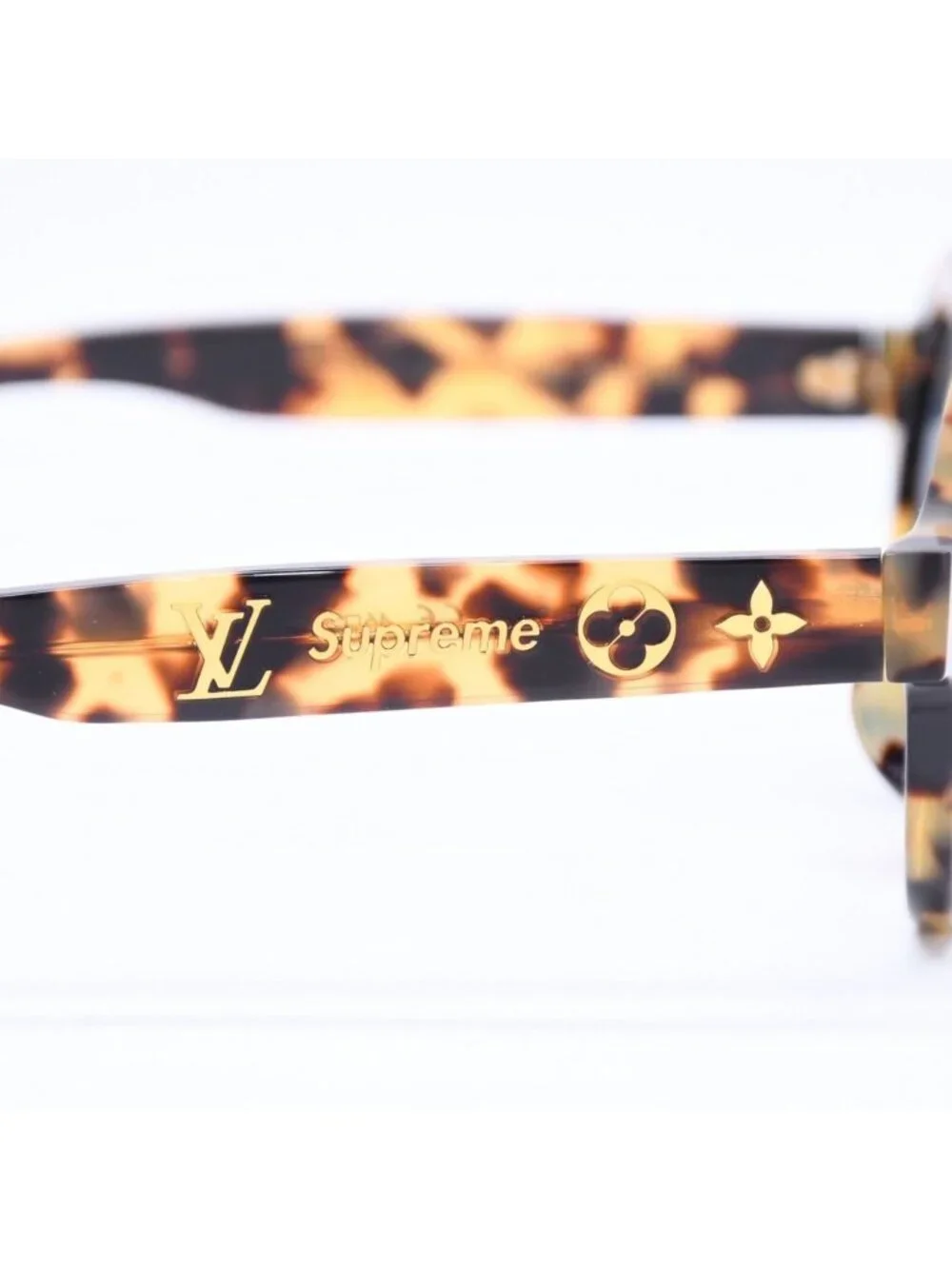 Louis Vuitton Supreme Downtown Sunglasses Tortoiseshell Eyewear